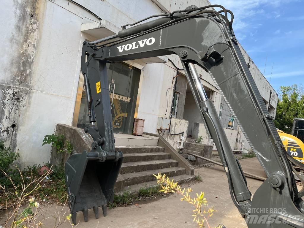 Volvo EC 60 Bagri goseničarji