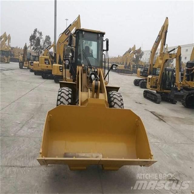 CAT 950G Kolesni nakladalci