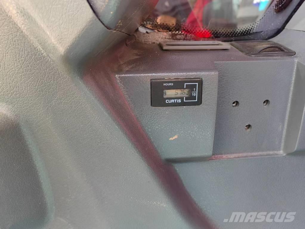 Doosan DX 345LC-9C Bagri goseničarji