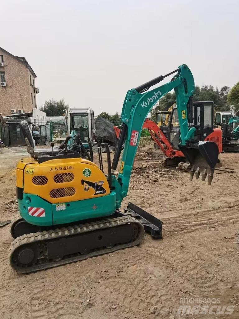 Kubota U 17 Mini bagri <7t