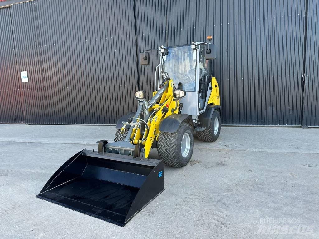 Wacker Neuson WL 28 Kolesni nakladalci