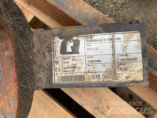 Ålö PALLET TINES Drugi priključki za nakladanje in kopanje