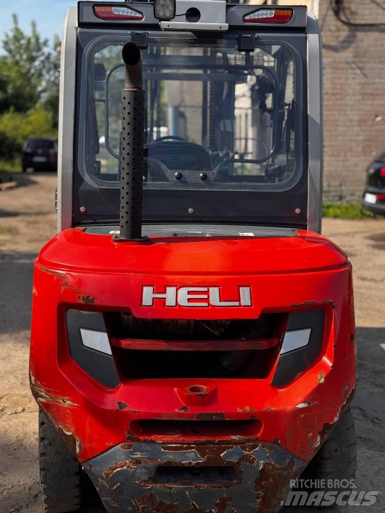 Heli CPCD 50 Dizelski viličarji