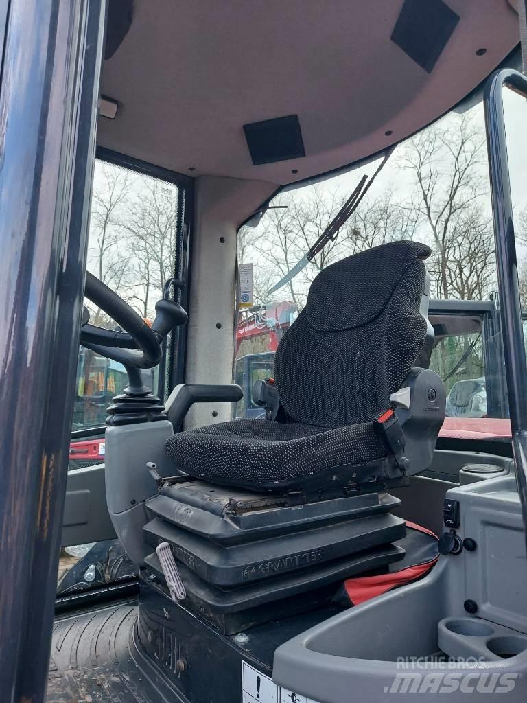 Yanmar V 100 Kolesni nakladalci