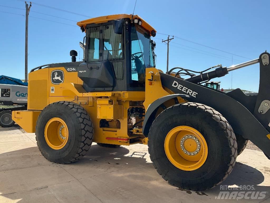 John Deere 624L Kolesni nakladalci