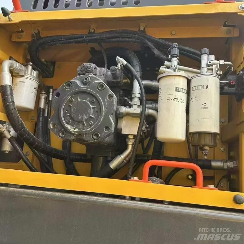 Volvo 480D Bagri goseničarji