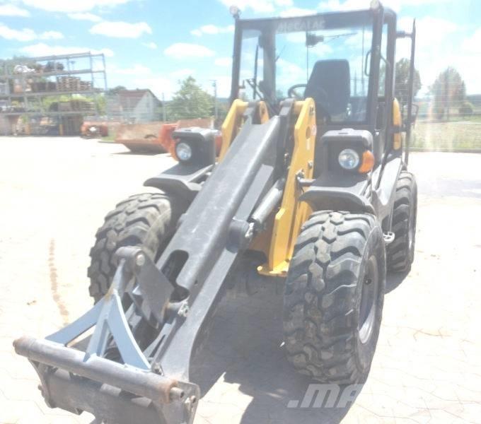 Mecalac AX 1000 Skid steer mini nakladalci