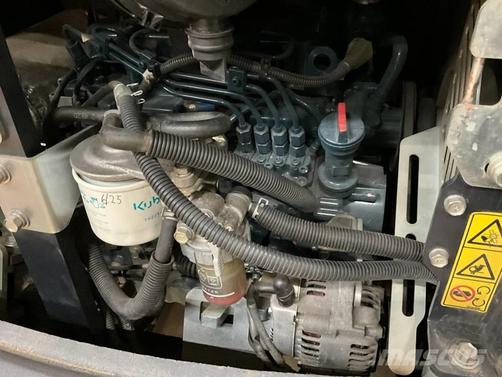 Kubota KX 027-4 HI Mini bagri <7t