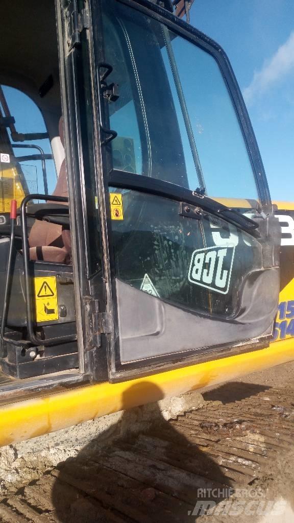 JCB JS 220 LC Bagri goseničarji