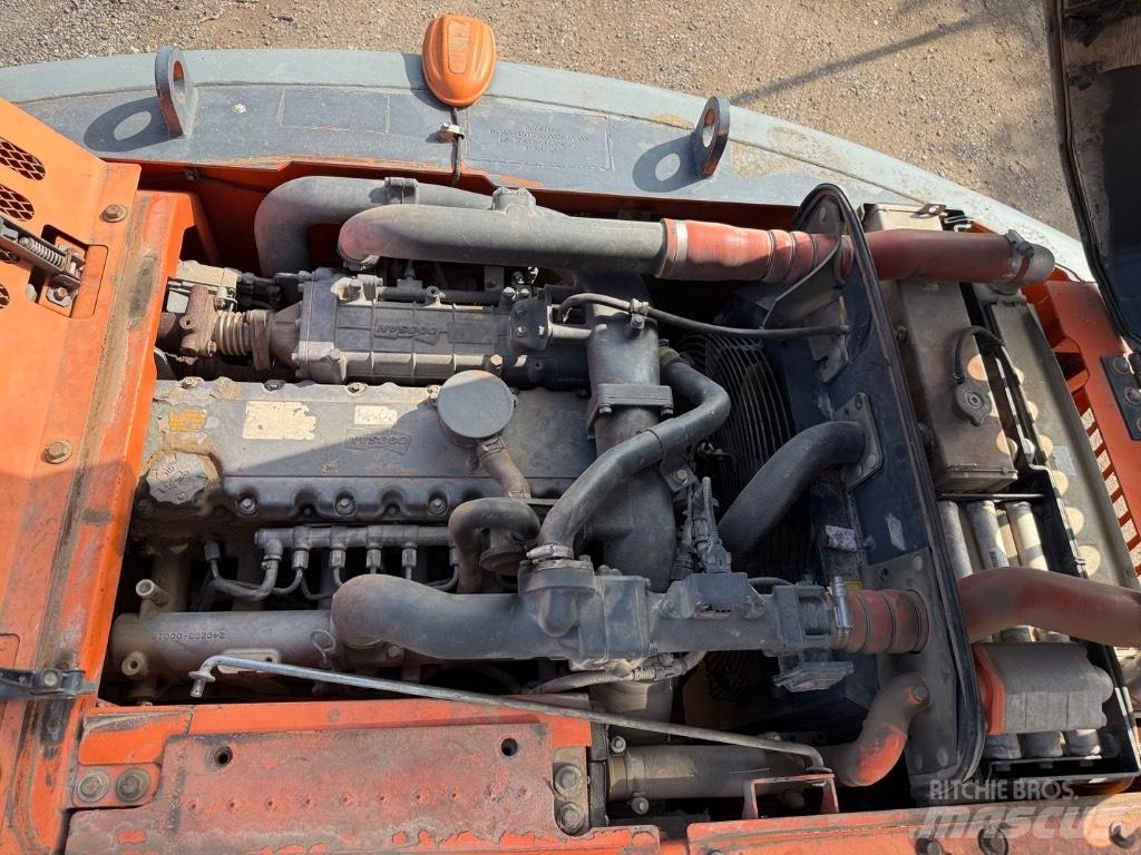 Doosan DX 140 LC-3 Bagri goseničarji
