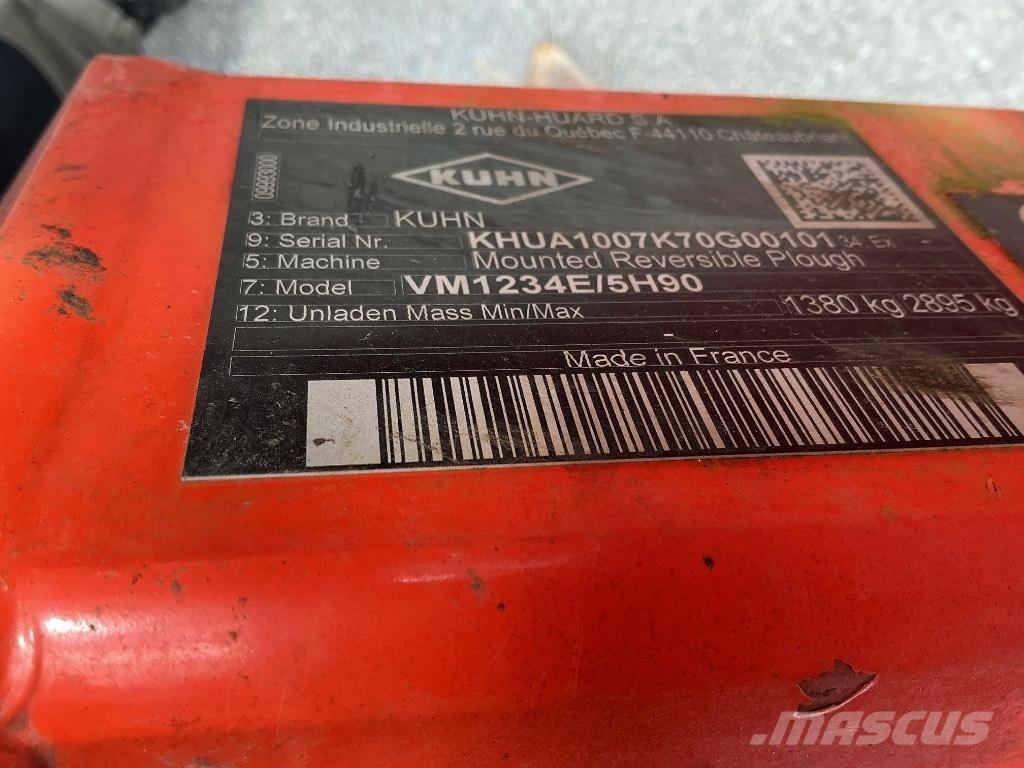 Kuhn Vari-Master 123 Obračalni plugi