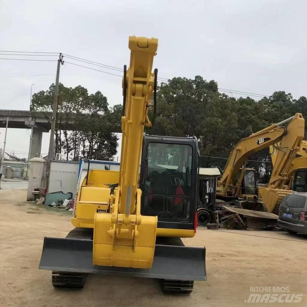 Komatsu PC 60 Bagri goseničarji