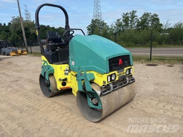 Ammann ARX 26 Dvojni valjarji