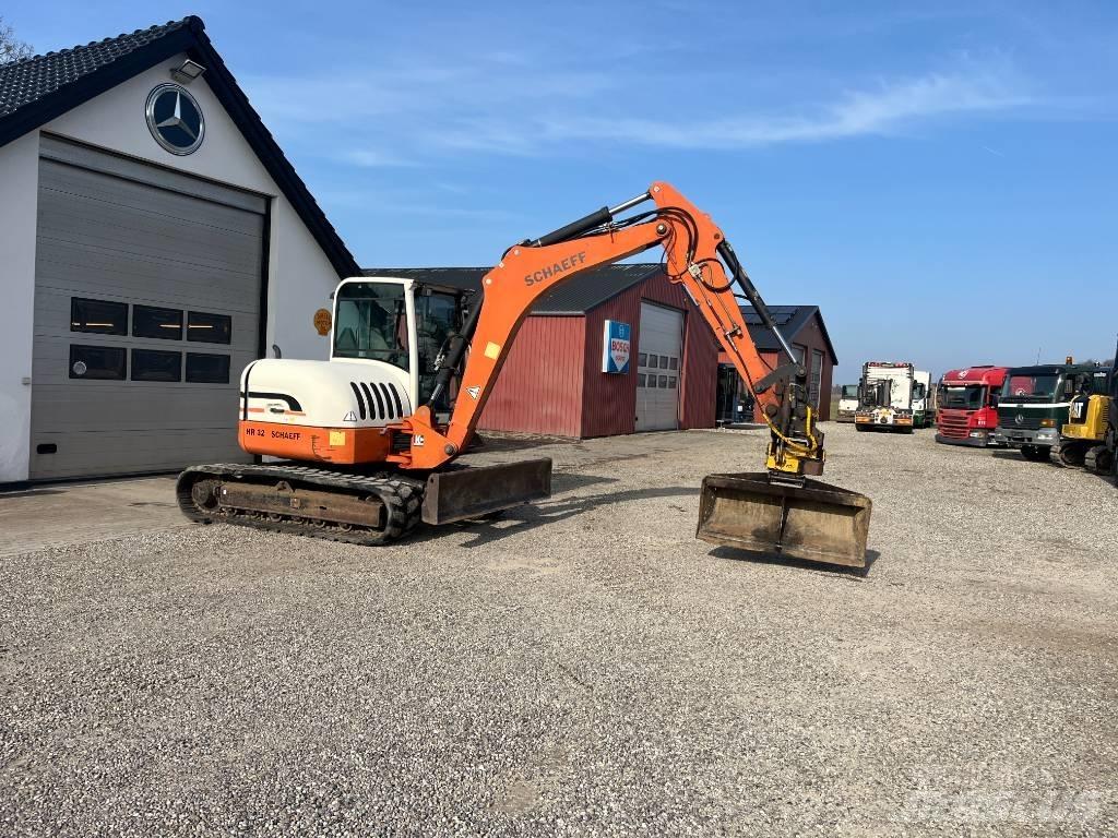 Schaeff HR 32 Midi bagri 7t – 12t