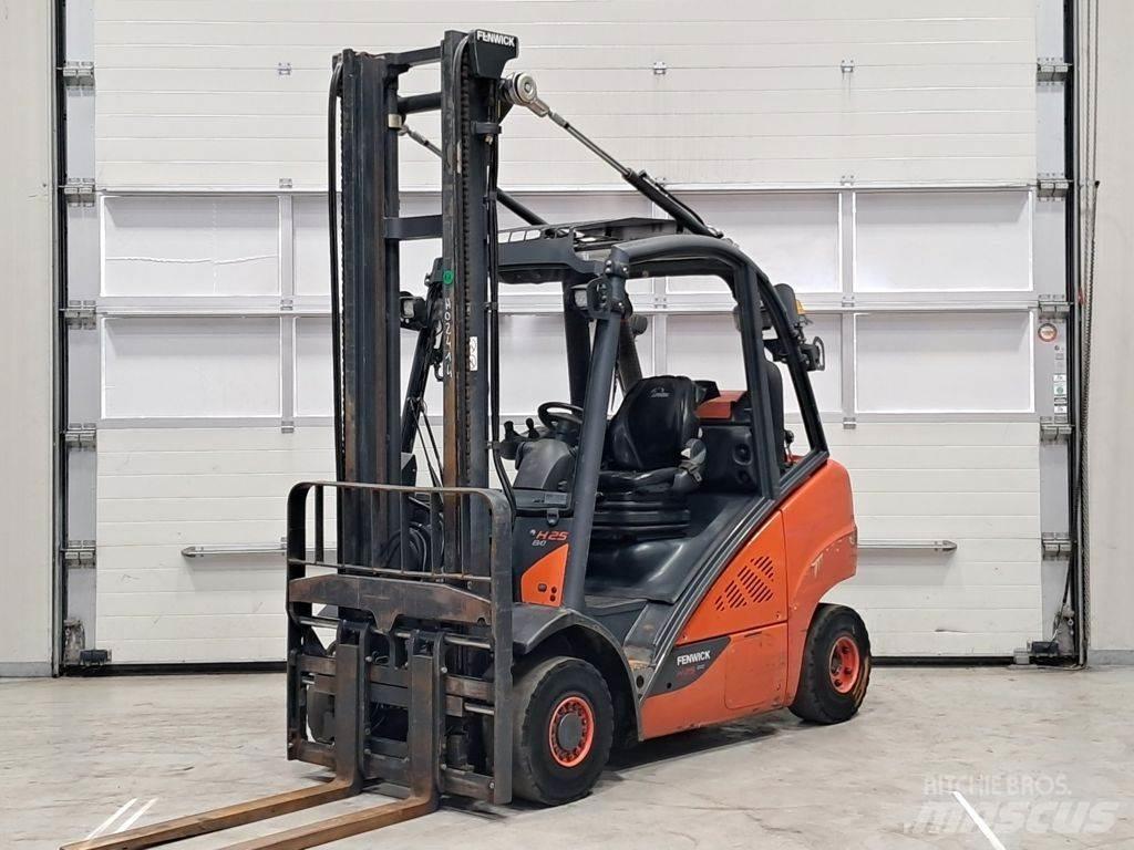 Linde H25T-02 Plinski viličarji