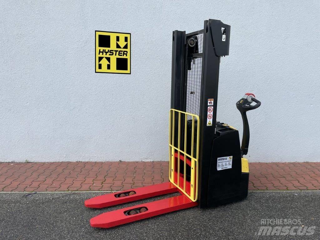Hyster S 1.2 Ročni električni viličar