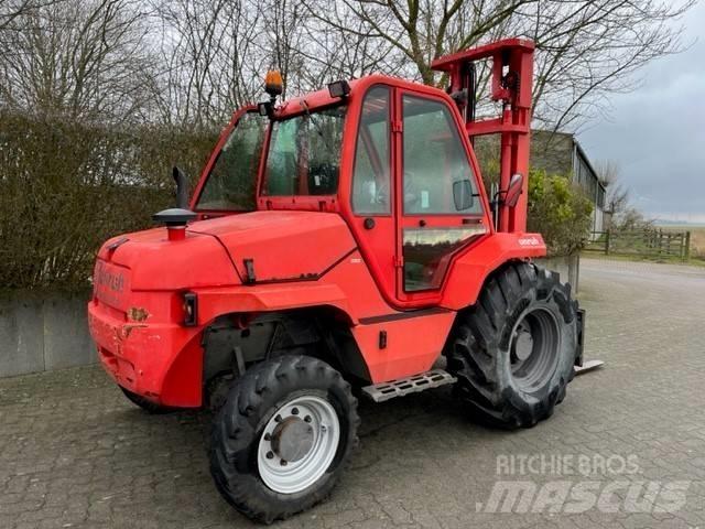 Manitou M 26.4 Terenski viličar