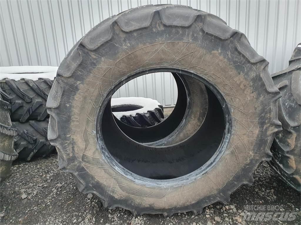 Mitas 710/70R38 x2 Gume, kolesa in platišča