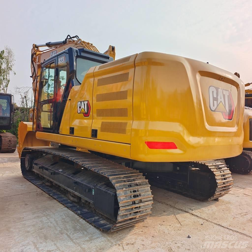 CAT 323 GC Bagri goseničarji