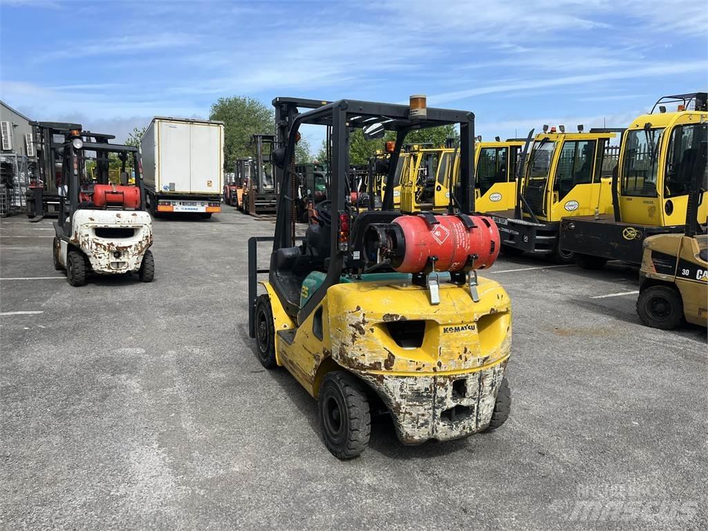 Komatsu FG25HT-16R Plinski viličarji