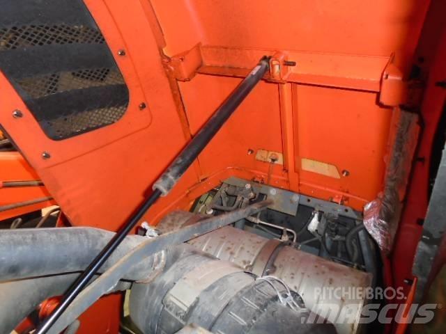 Kubota L 6060 HST Traktorji