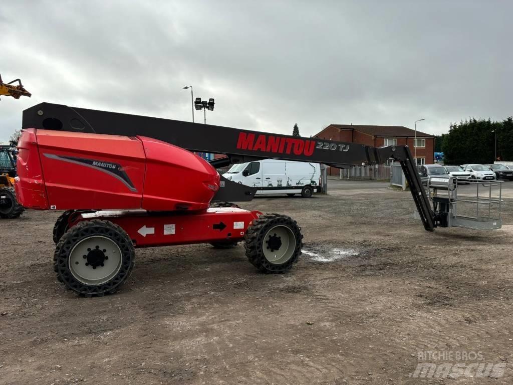 Manitou 220 TJ Teleskopske dvižne ploščadi