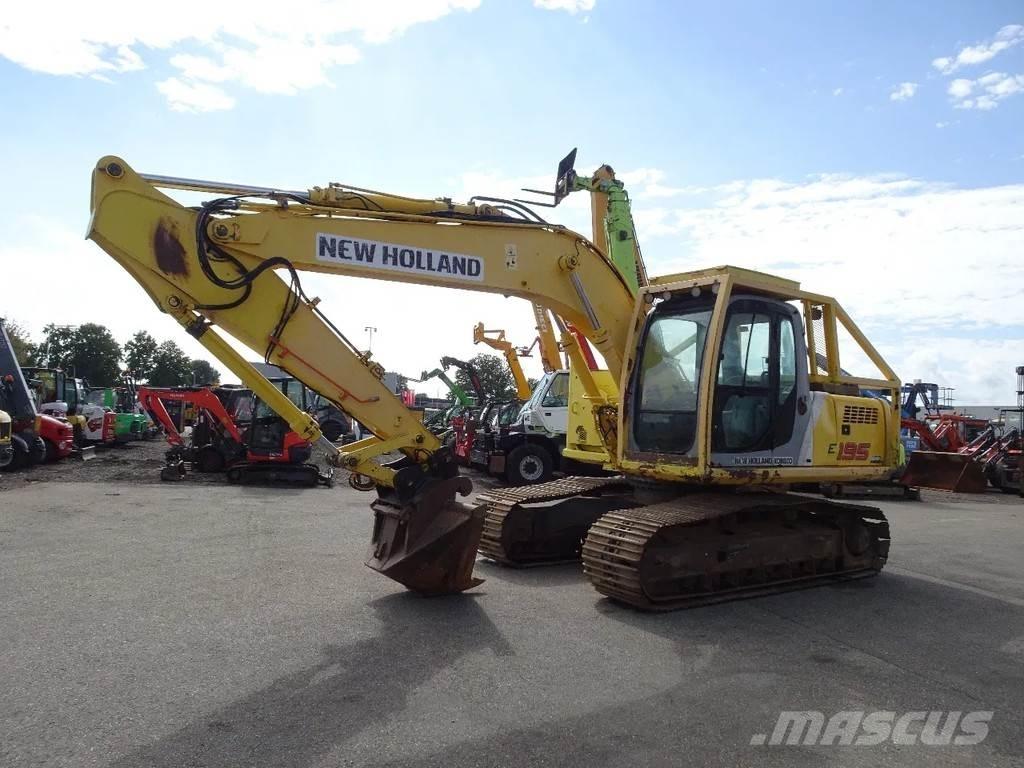 New Holland E195 Bagri goseničarji