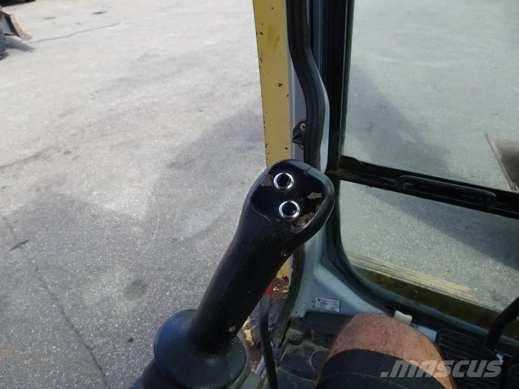 New Holland E195 Bagri goseničarji