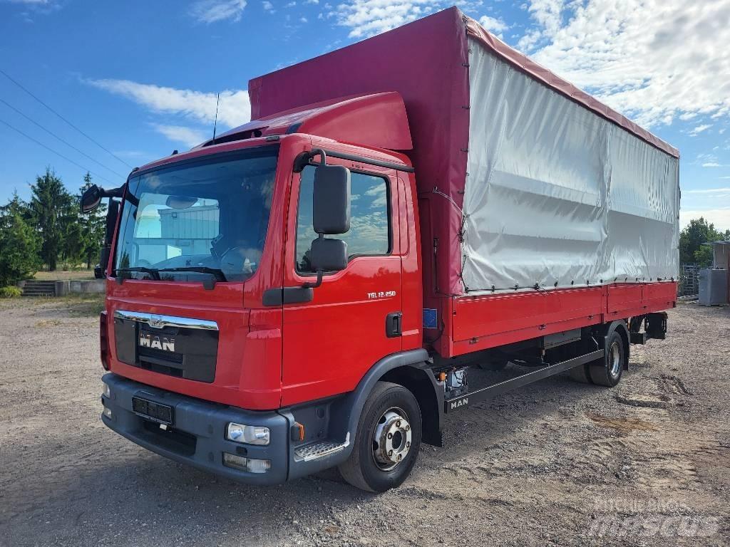 MAN 12.250 TGL Tovornjaki s ponjavo