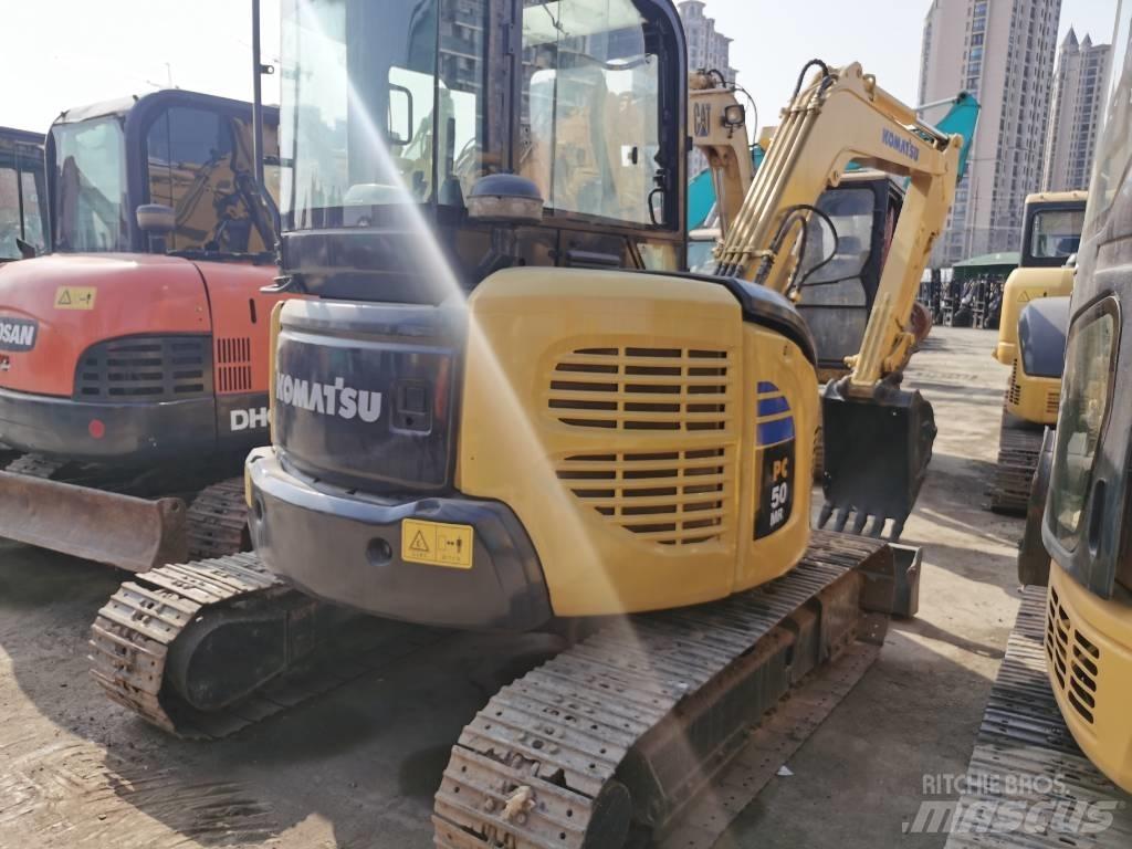 Komatsu PC50 Bagri goseničarji
