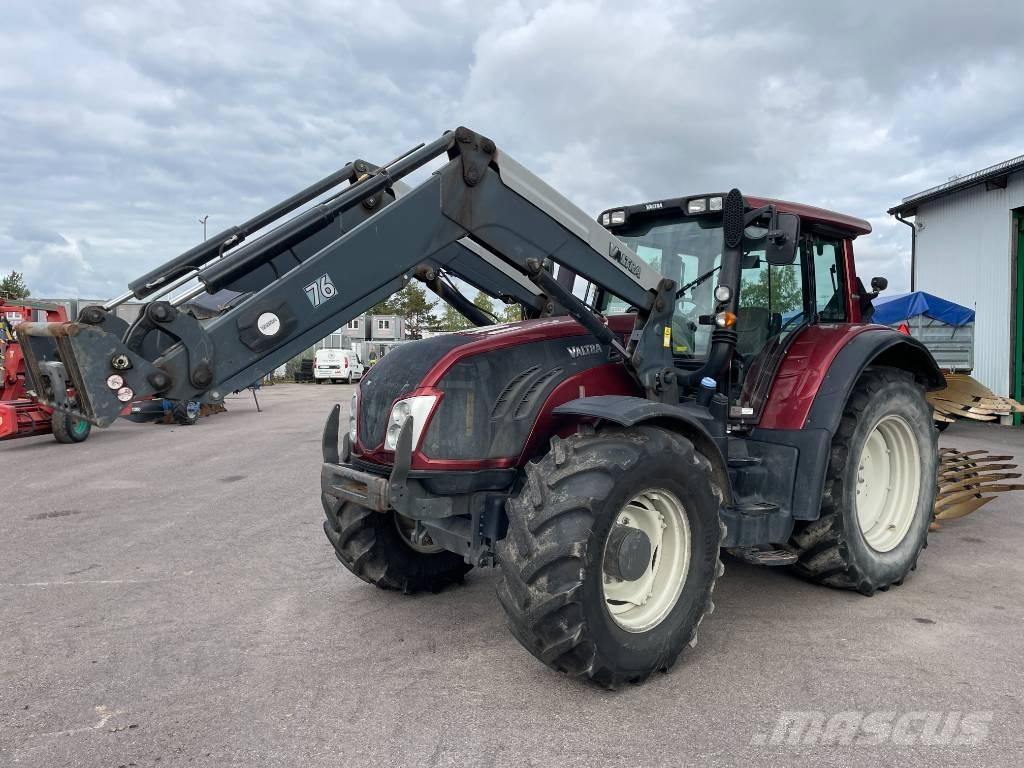 Valtra T 203 Traktorji