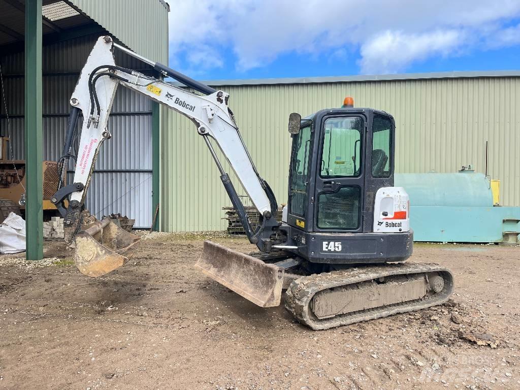 Bobcat E 45 Mini bagri <7t