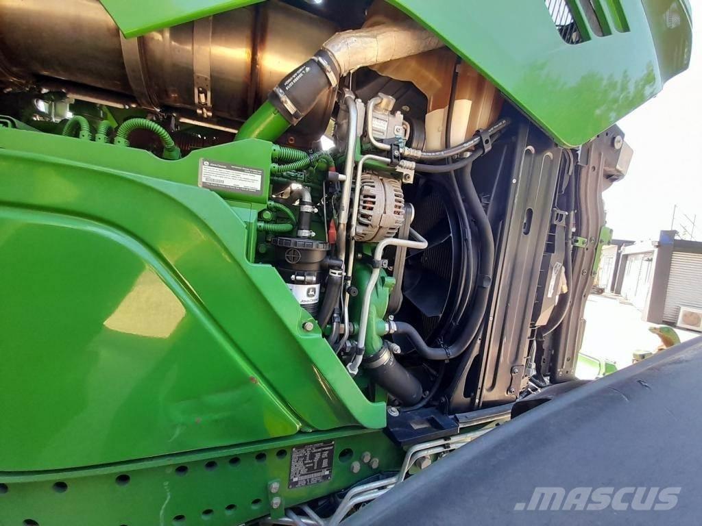John Deere 6215R Traktorji