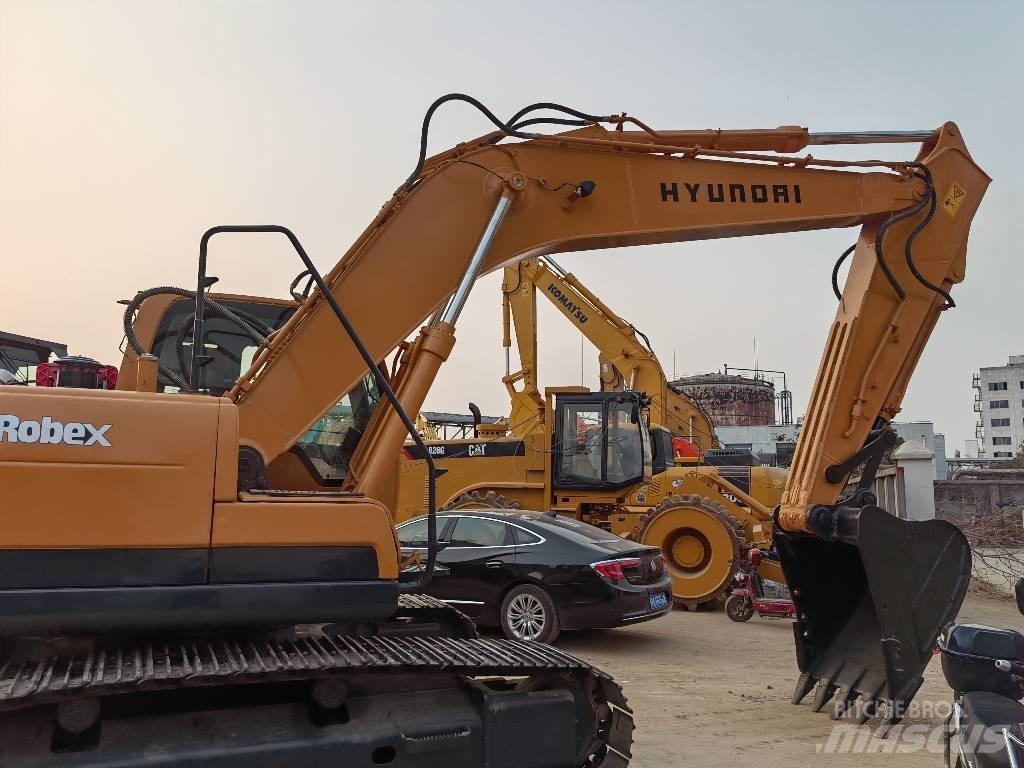 Hyundai 220LC-9s Bagri goseničarji
