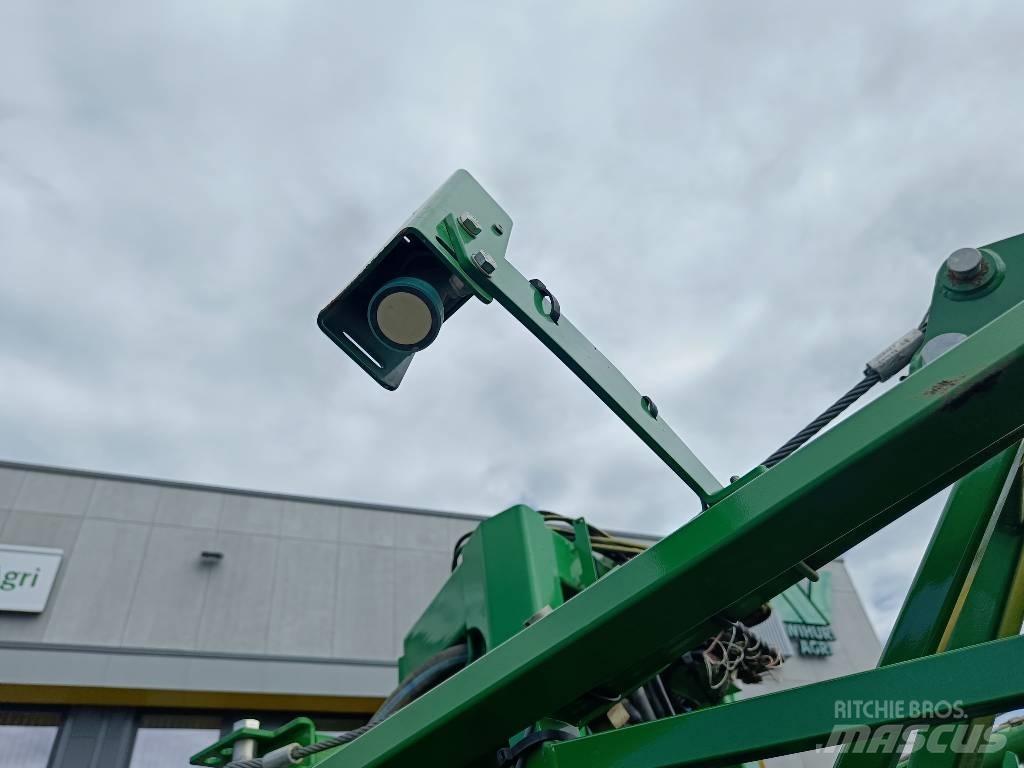 John Deere R 962 i Vlečne škropilnice