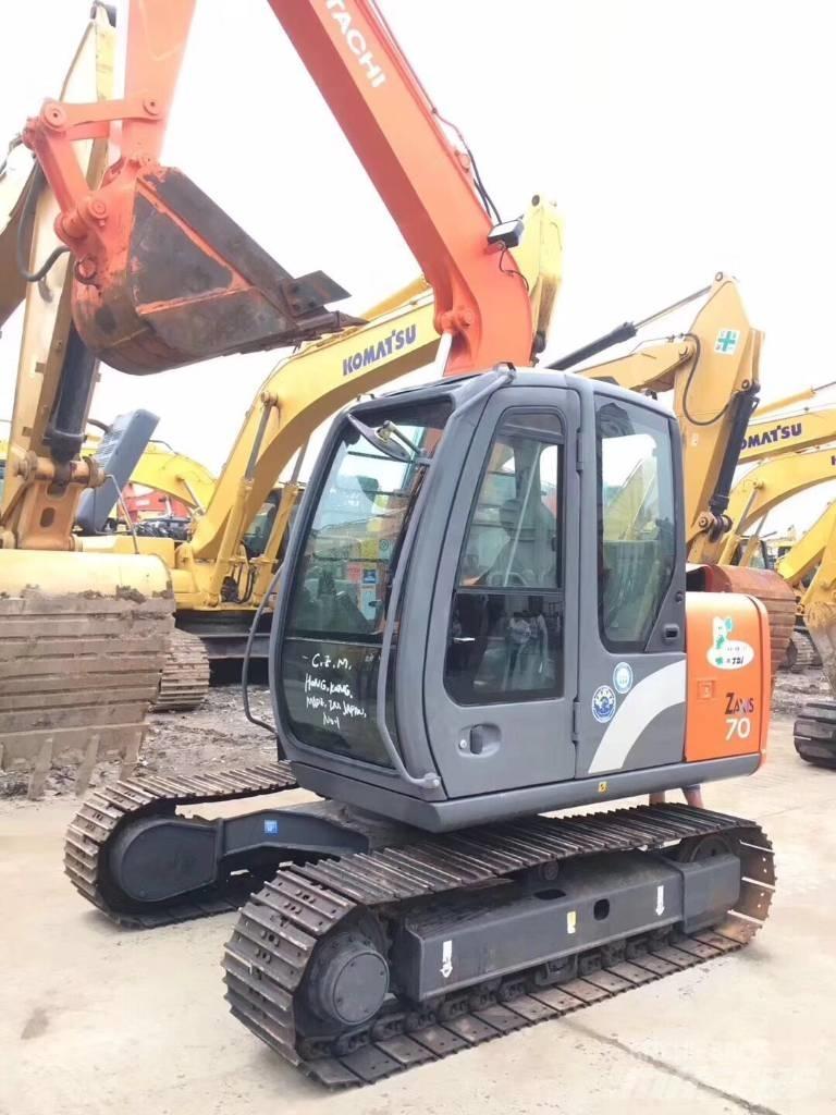 Hitachi zx70 Midi bagri 7t – 12t