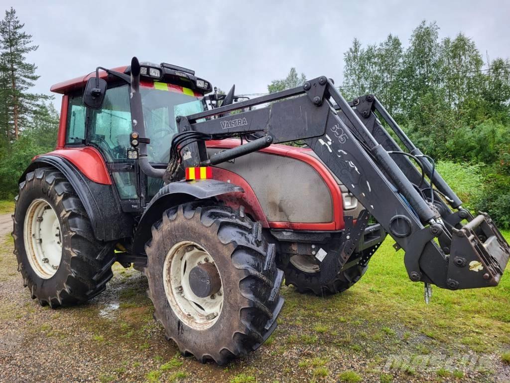 Valtra T 170 Traktorji