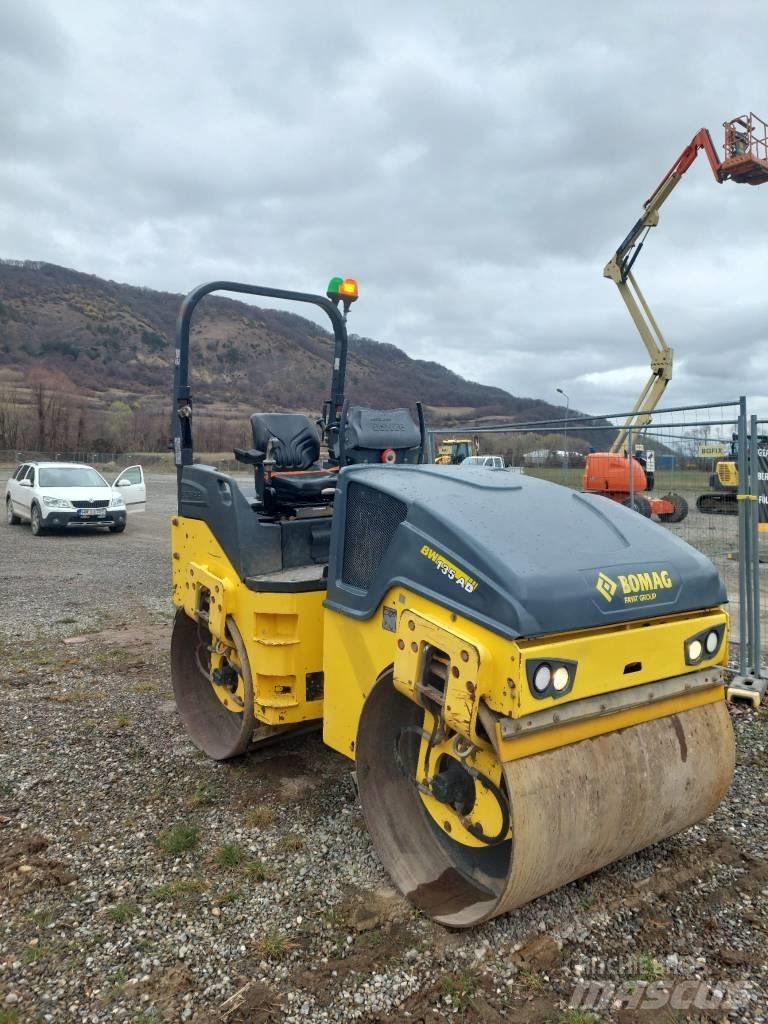 Bomag BW 135 AD-5 Dvojni valjarji