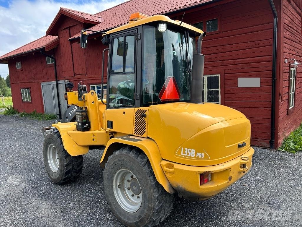Volvo L 35 B Kolesni nakladalci