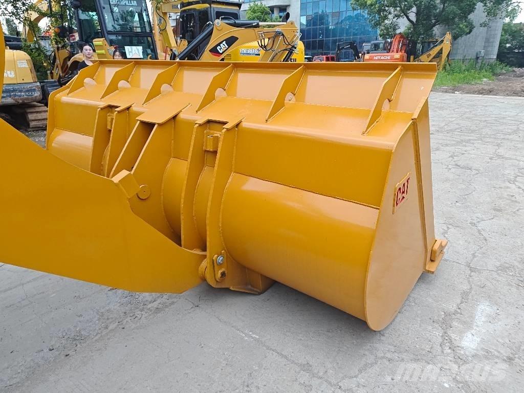 CAT 966 H Kolesni nakladalci