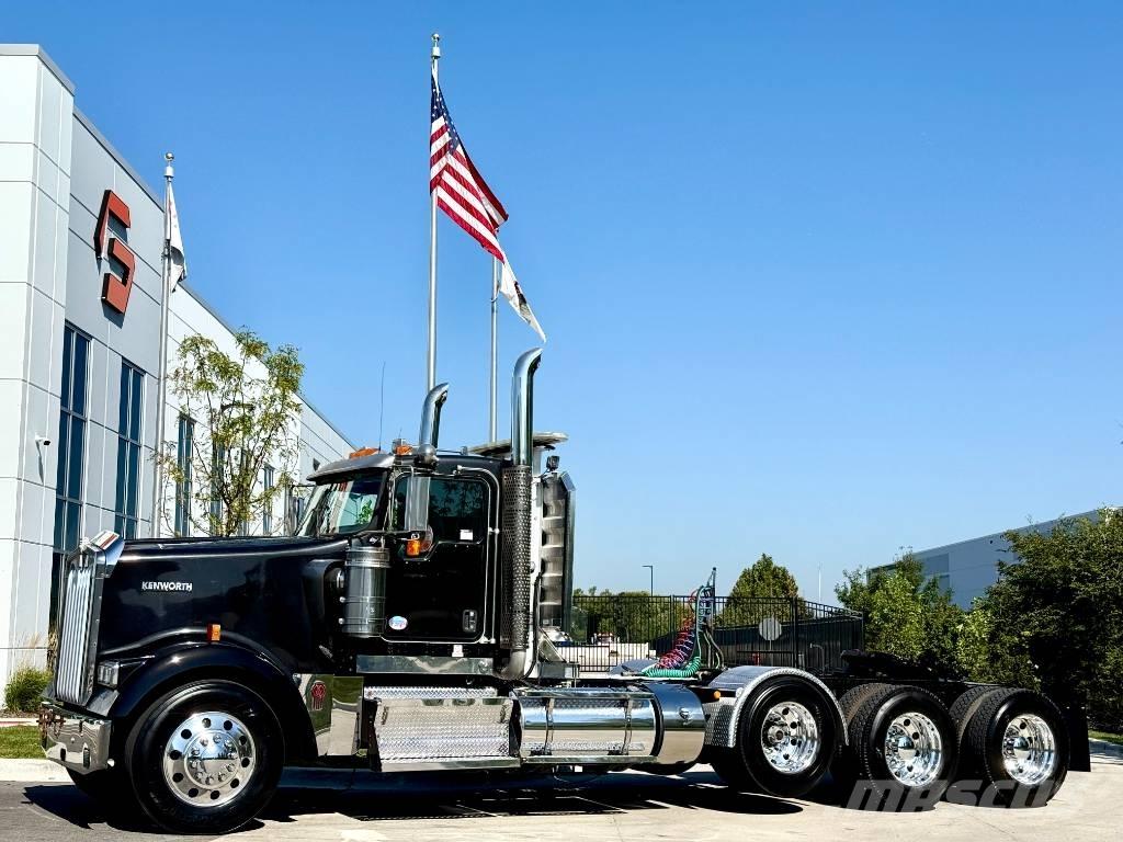 Kenworth W 900 Vlačilci
