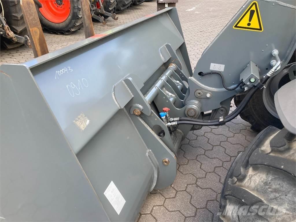 Kramer KT 307 Teleskopski viličarji