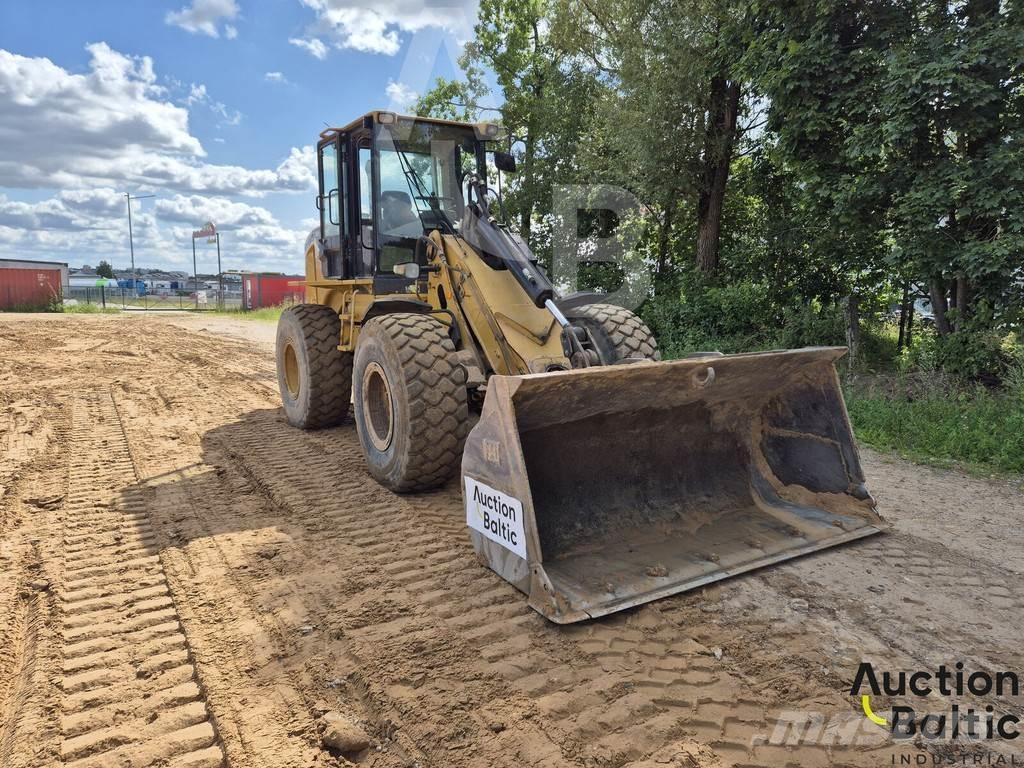 CAT 930 H Kolesni nakladalci