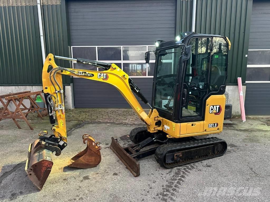 CAT 301.8 Mini bagri <7t