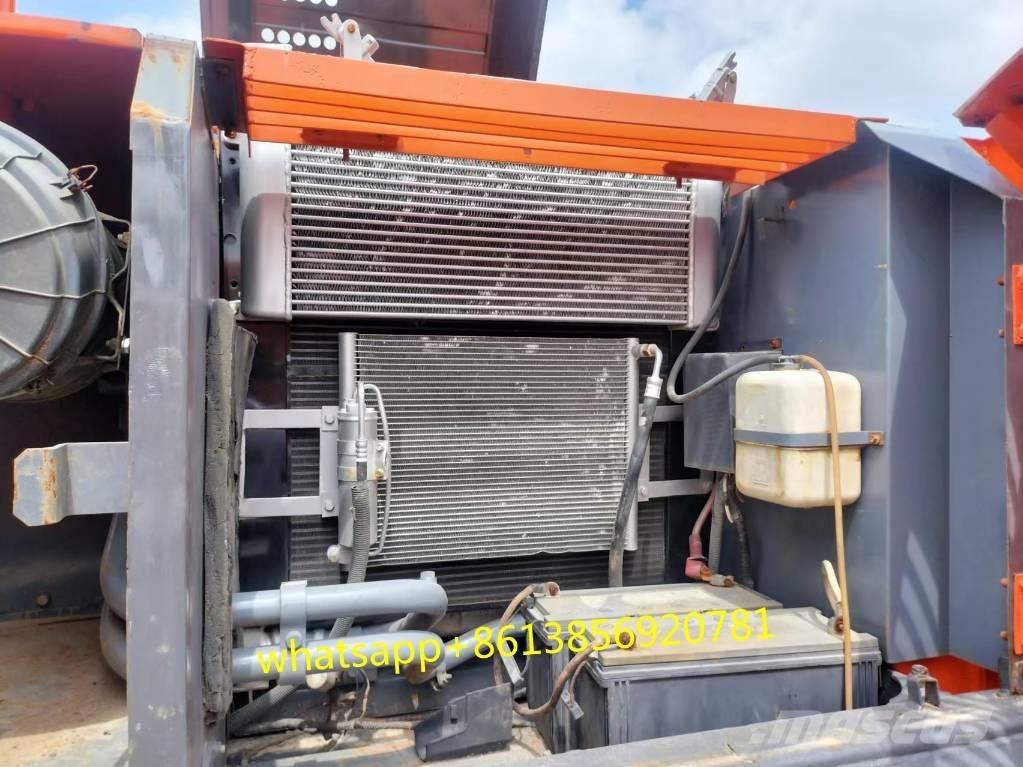 Hitachi ZX 240 Bagri goseničarji