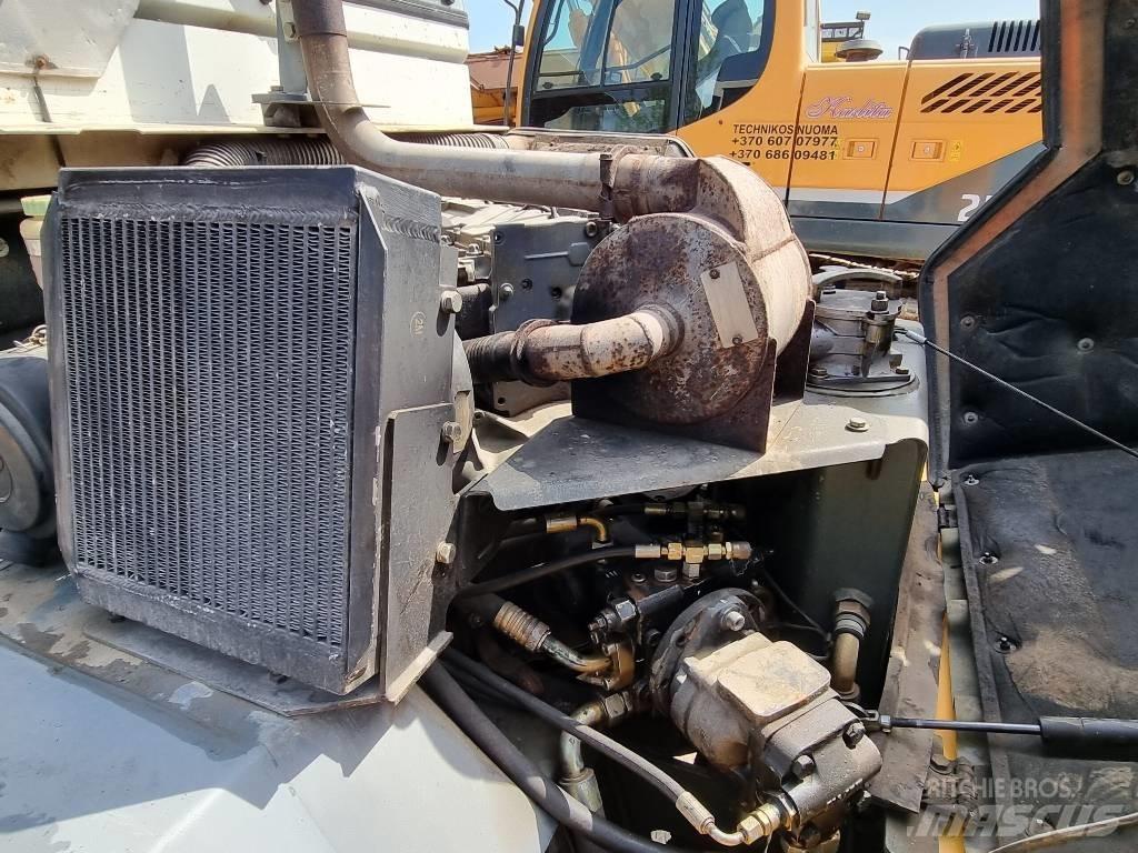 Liebherr L 508 Kolesni nakladalci
