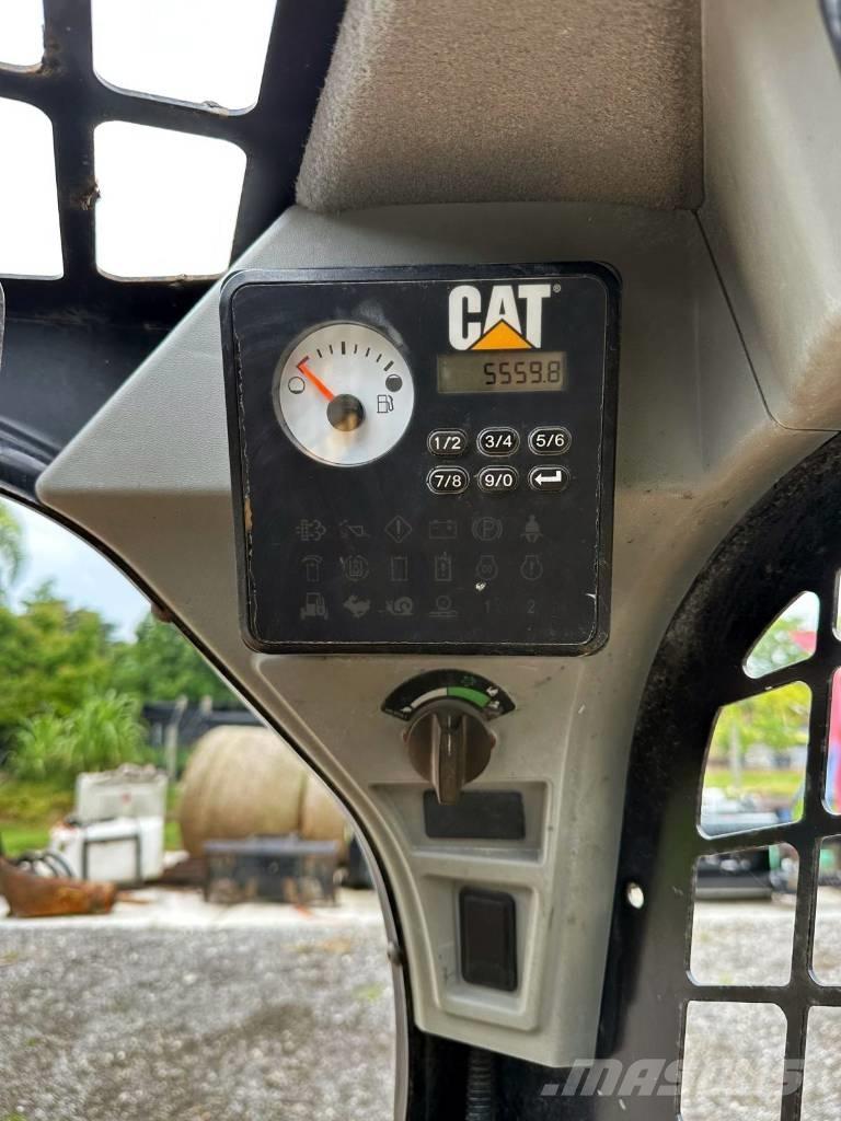 CAT 259 D Skid steer mini nakladalci