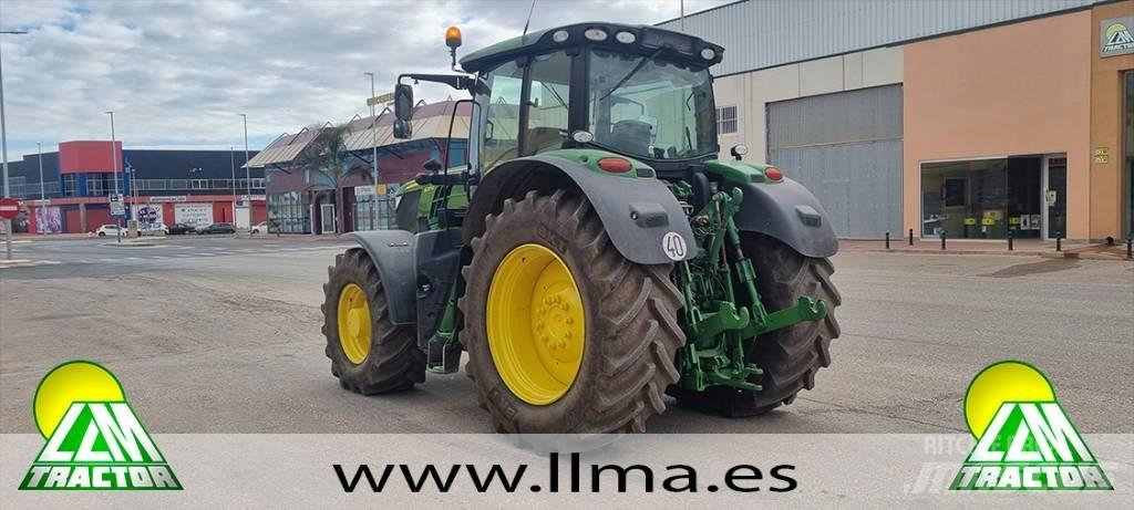 John Deere 6215 R Traktorji