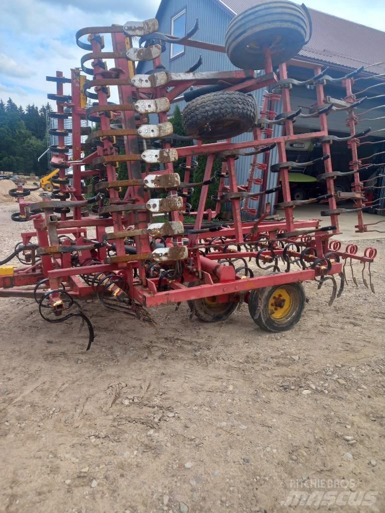 Väderstad NZ 600 Kultivatorji