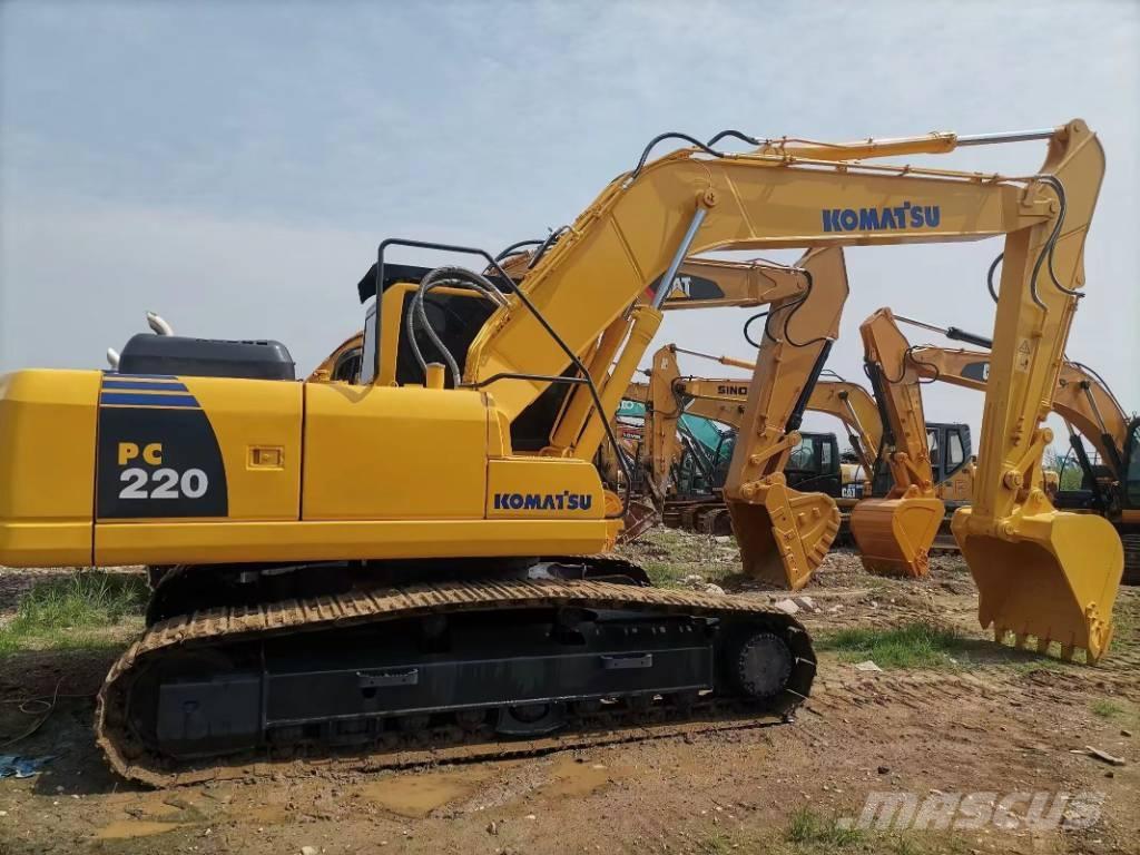 Komatsu PC 220-8 Bagri goseničarji